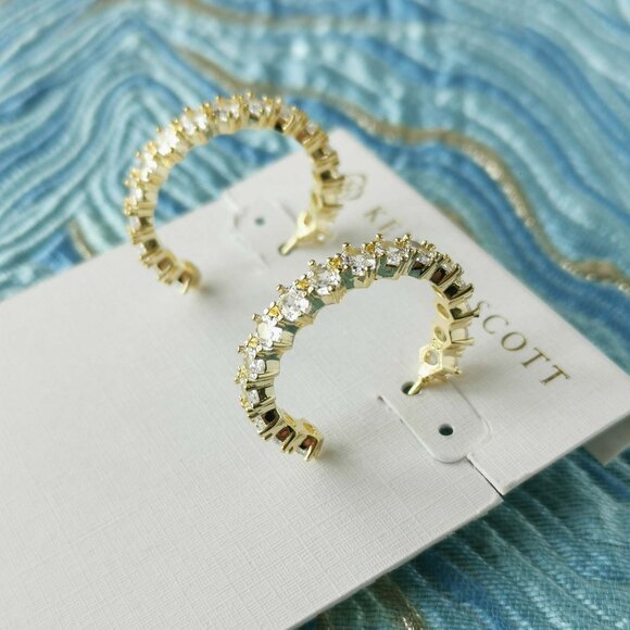 Kendra Scott Cailin Gold White Crystal Hoop Earrings. New with pouch - Picture 3 of 3